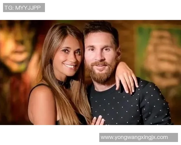 嫁给足球明星的女明星们的爱情故事与生活揭秘